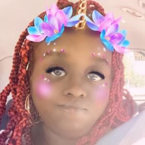 Meet your Posher, Alisha